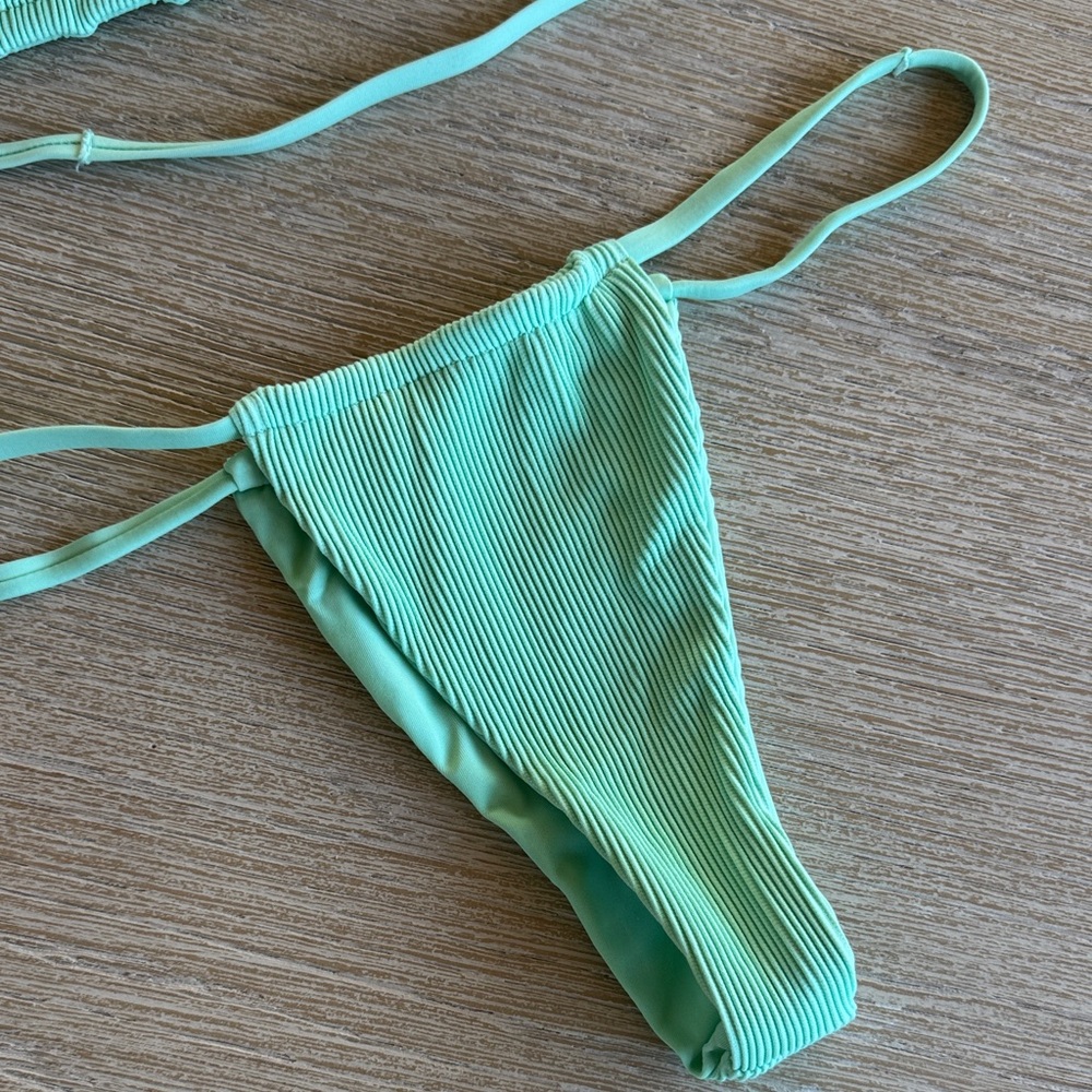 Mint Ribbed Triangle Bikini Set - Picture 2 of 4